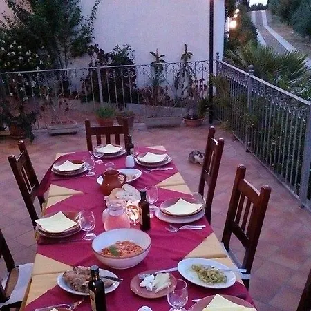Agriturismo Sa Tella *